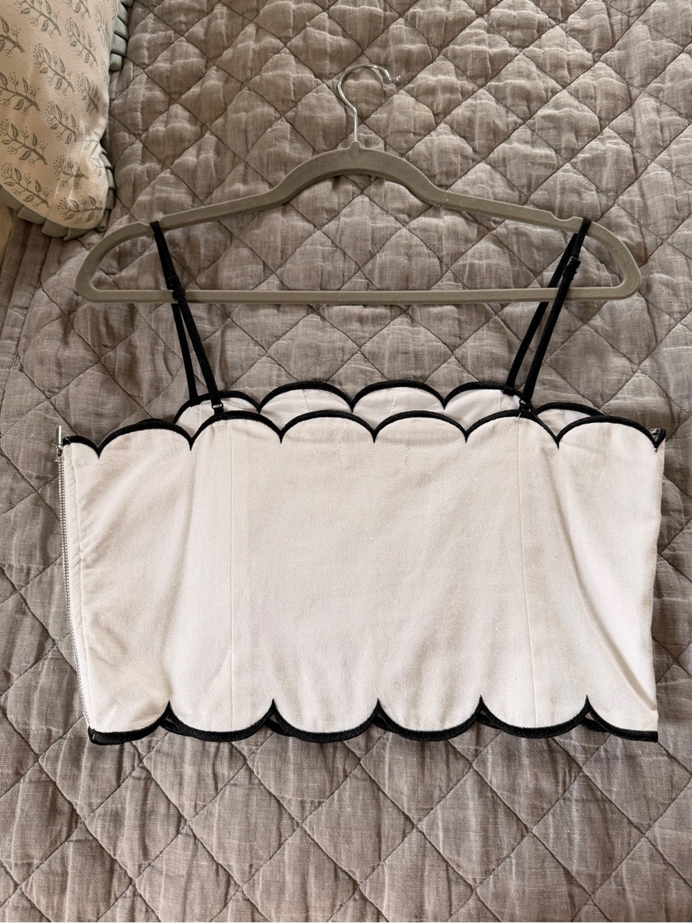 Meshki White Crop Top with Black Scallop Trim - Picture 3 of 9